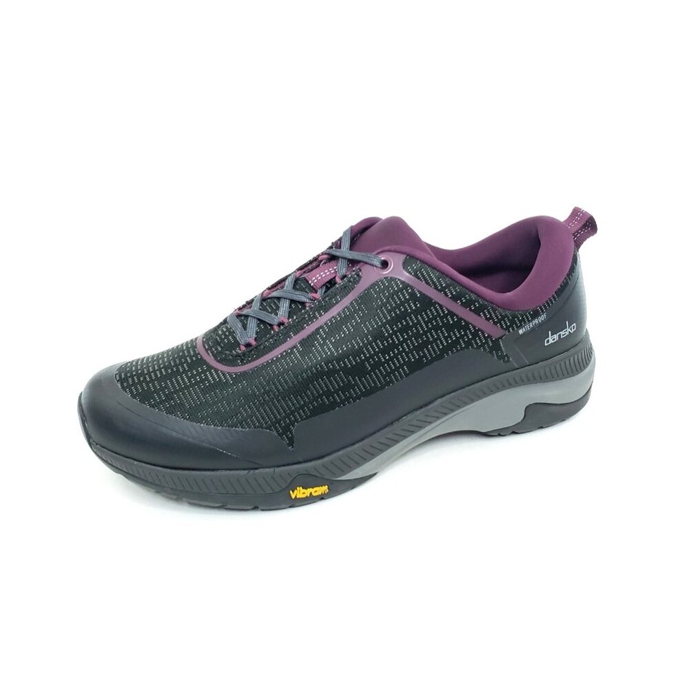 Dansko Makayla Waterproof Sneakers Black Plum Vibram Sole Women’s US 9.5